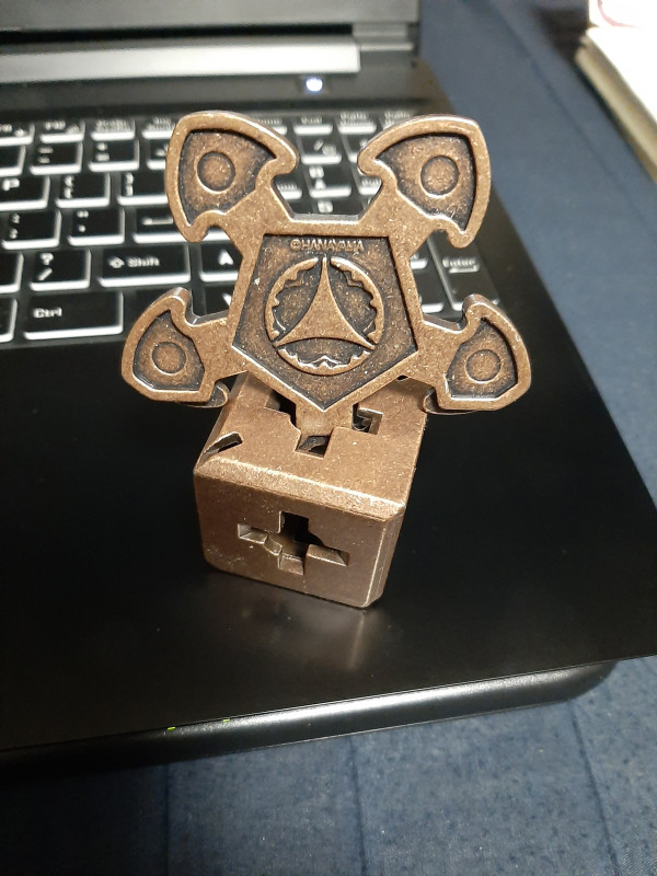 Cast O'Gear - Oskar van Deventer