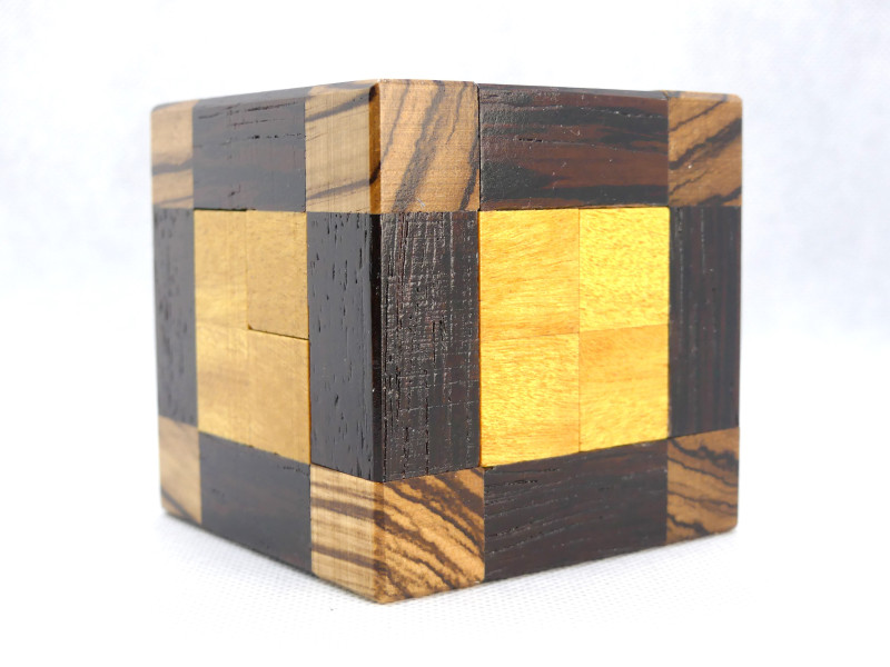 Locked Cube I