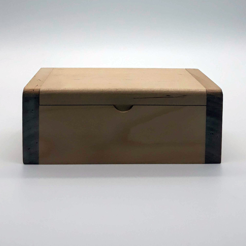 Hinge Box