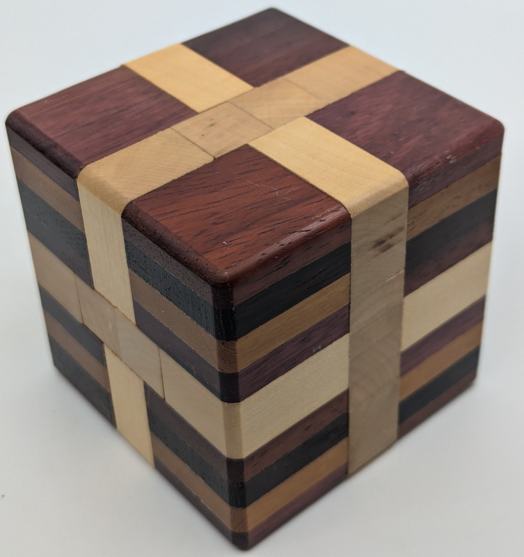 Cube de Luxe