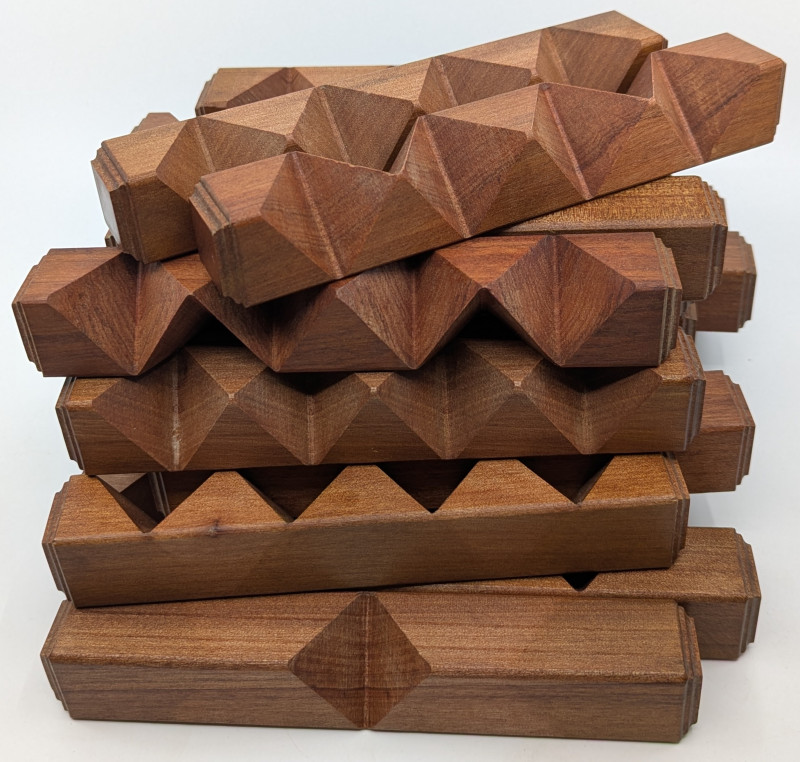The Diagonal Burr