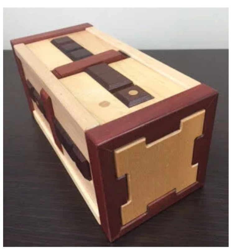 Clutch Tile Box - Robert Yarger
