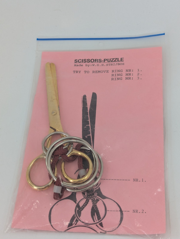 Scissors Puzzle - Wil Strijbos