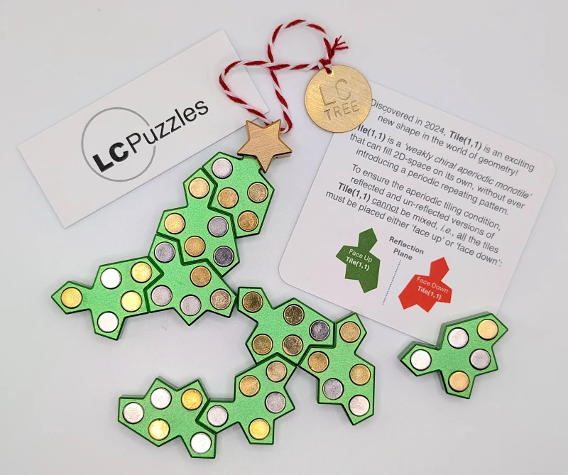 Tree Puzzle - Lee Carroll