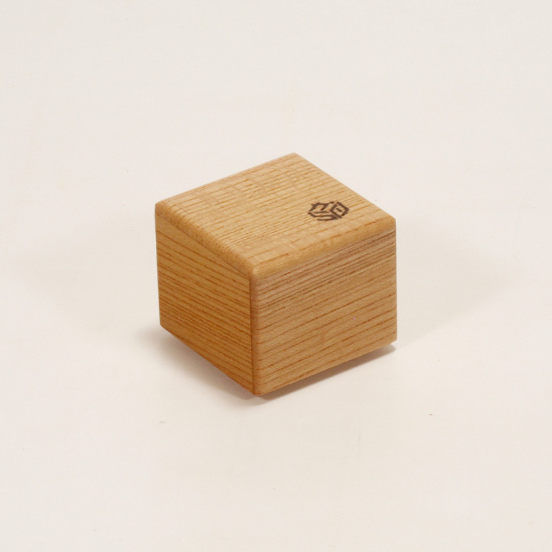 Karakuri Small Box 4 - Karakuri Creation Group (KCG)