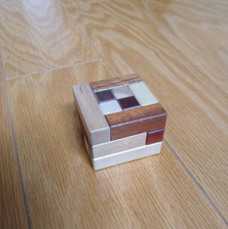 Baklava Tic - Laszlo Molnar