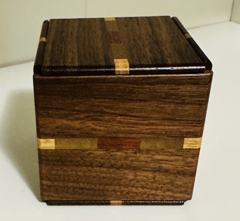 New Secret Box (I) - Karakuri Creation Group (KCG)