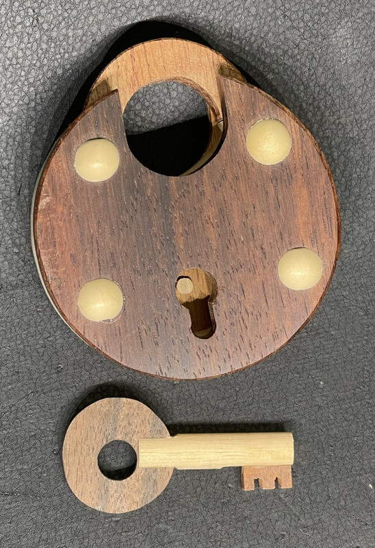 Wooden Trick Key - Naoyuki Iwase