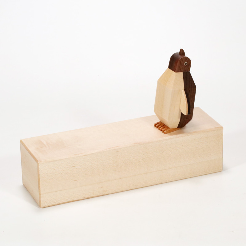 Penguin box - Karakuri Creation Group (KCG)