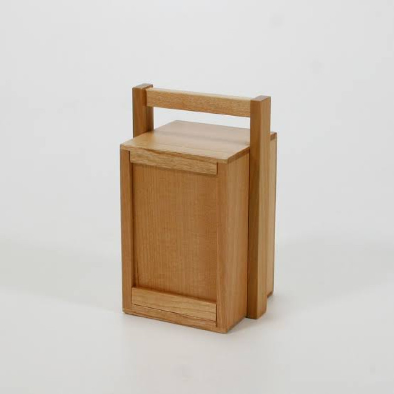 Ramen delivery box - Kyoko Hoshino