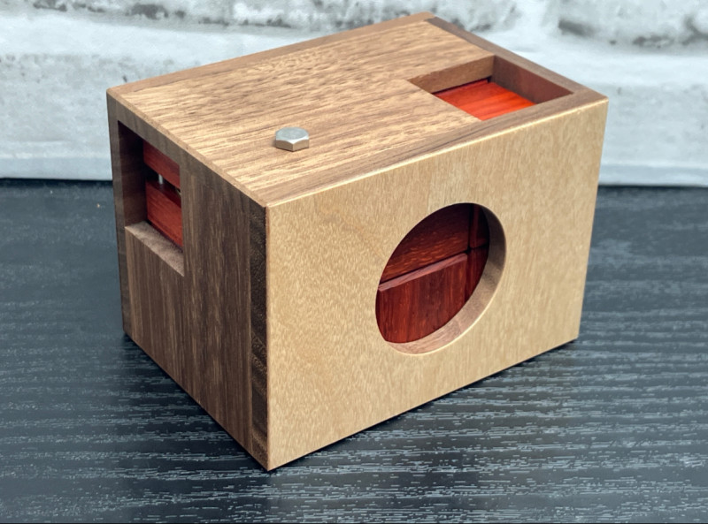 Minima Tokyo (Jammed Coin) - Frederic Boucher