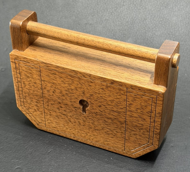 Lock - Tatsuo Miyamoto