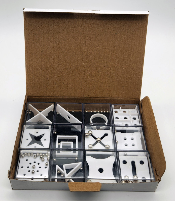 12 Maze Puzzles - unknown