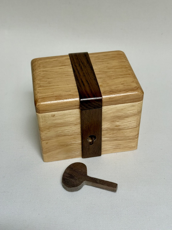 Secret Box with Key - Akio Kamei