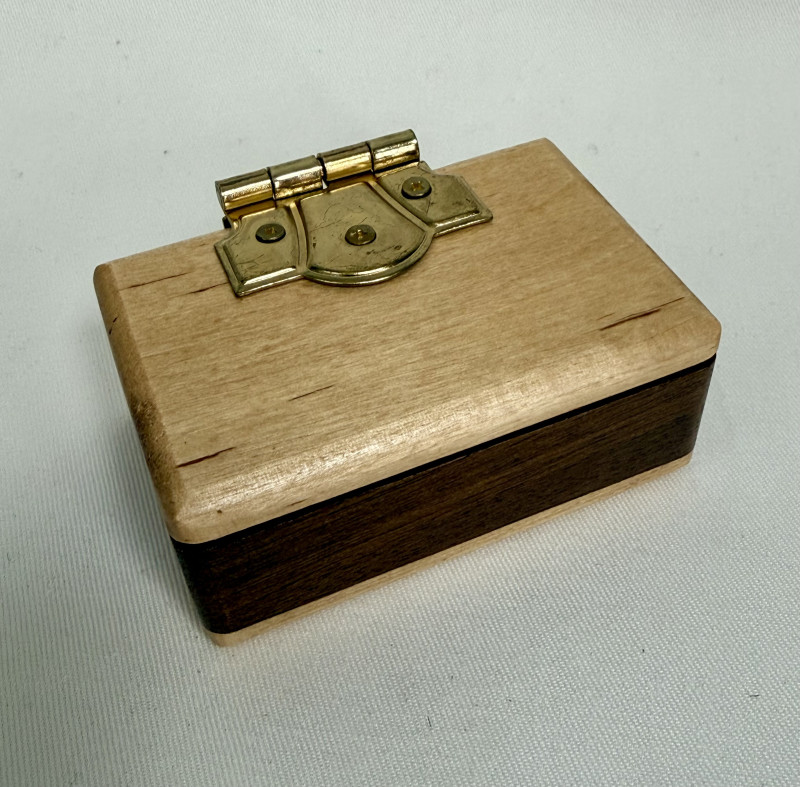 Mini Secret Box - Akio Kamei