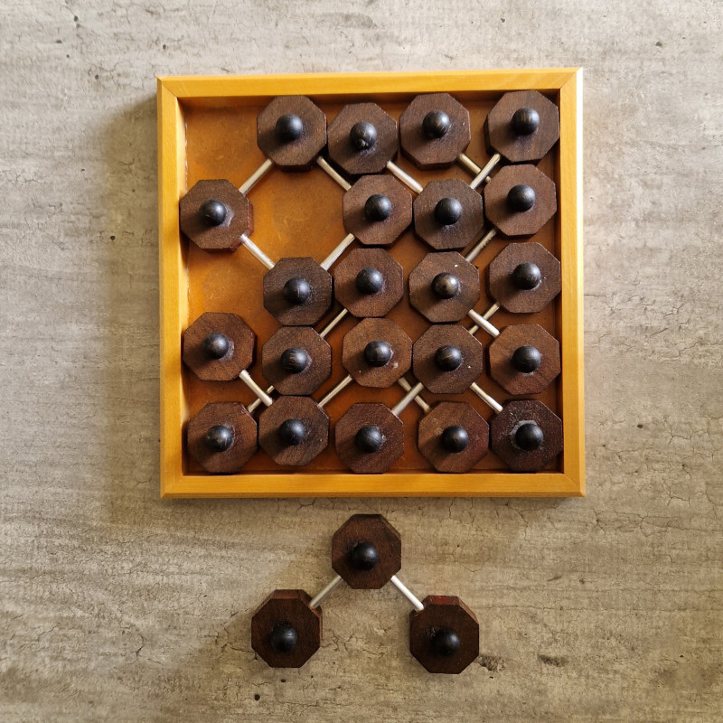 25 Dots