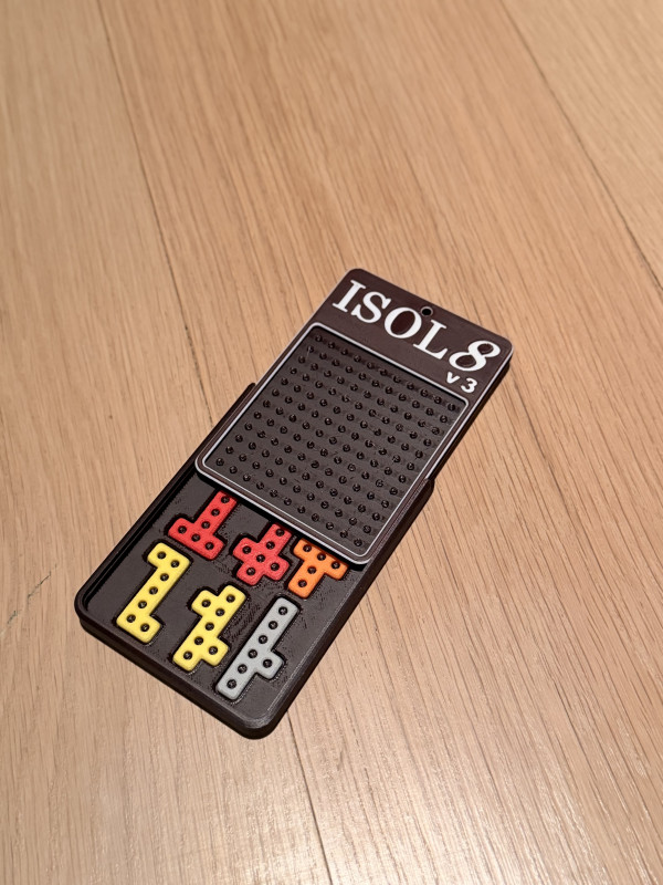 Isol8 V3 - Carl Hoff