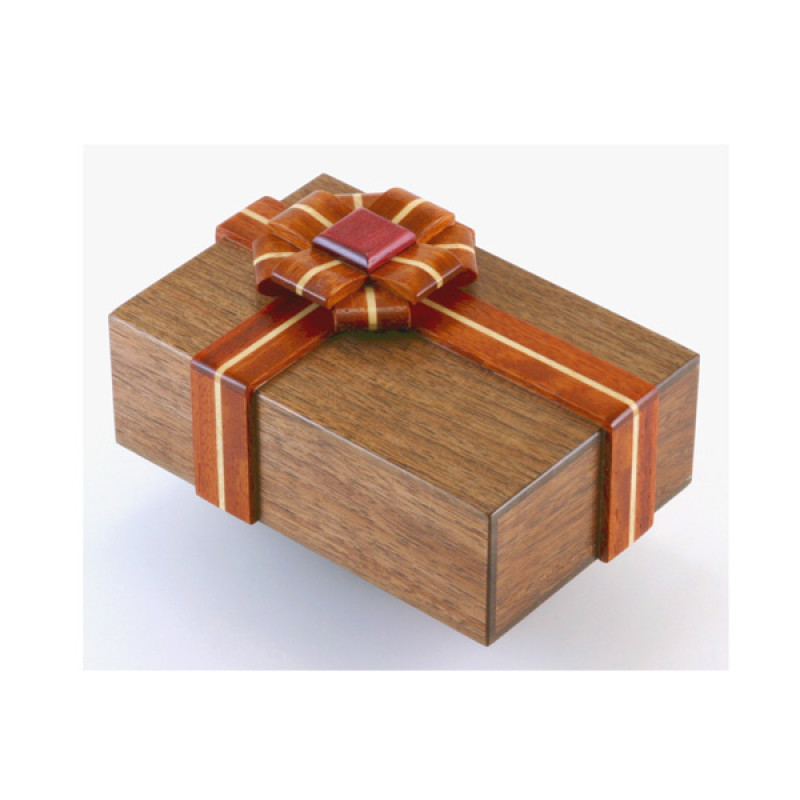 Box with a Ribbon II - Akio Kamei