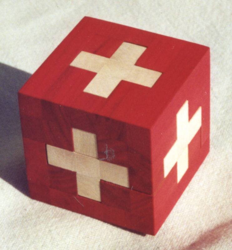 Crazy Swiss Cube - Roland Koch