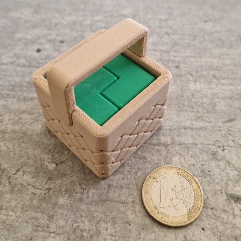 Sandwich Basket - Akaki Kuumeri