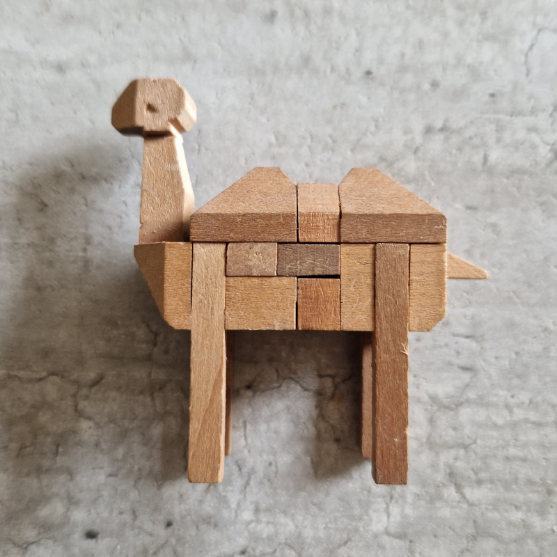 Kumiki Camel - Tsunetaro Yamanaka