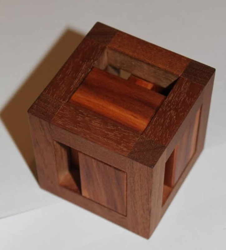 Letterbox (Koch) - Roland Koch