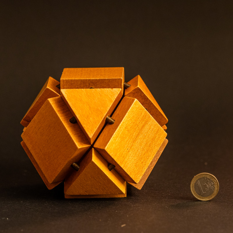 CT 111 Octa Cube – 10cm