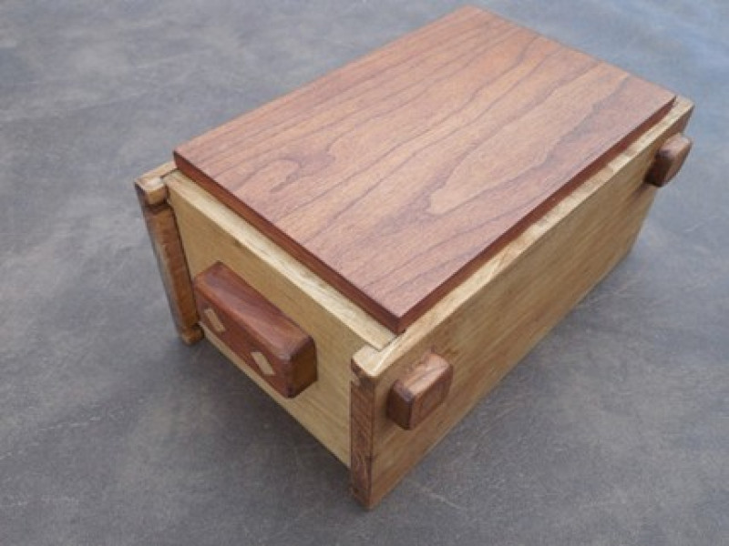 Secret Move Wood Puzzle Box - Jesse Born