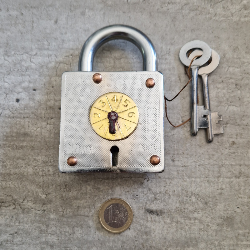 Trick Lock #8 - unknown