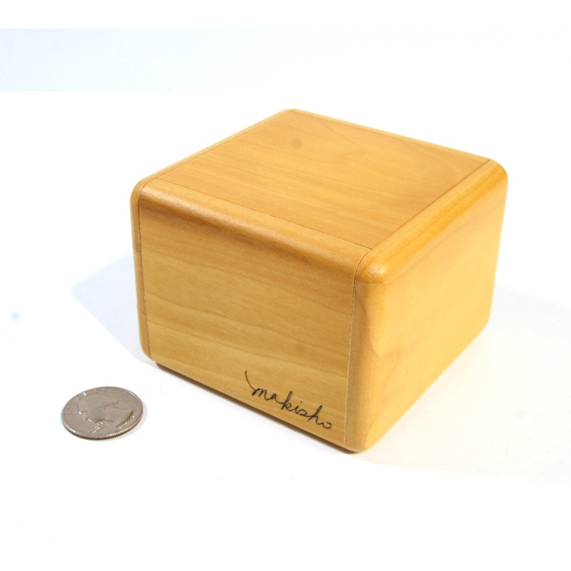 3-move Challenge Box (large interior) - Yasutoshi Makishi